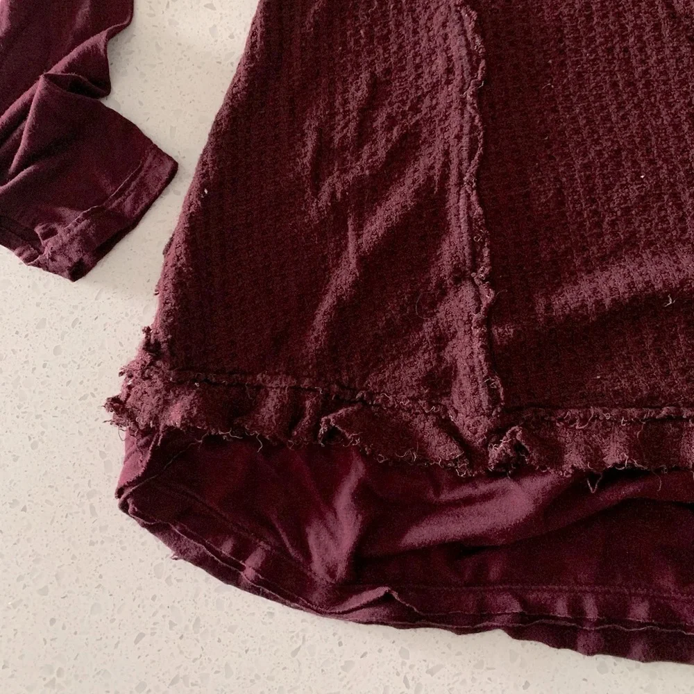 FREE PEOPLE oversized thermal long sleeve top size XS
